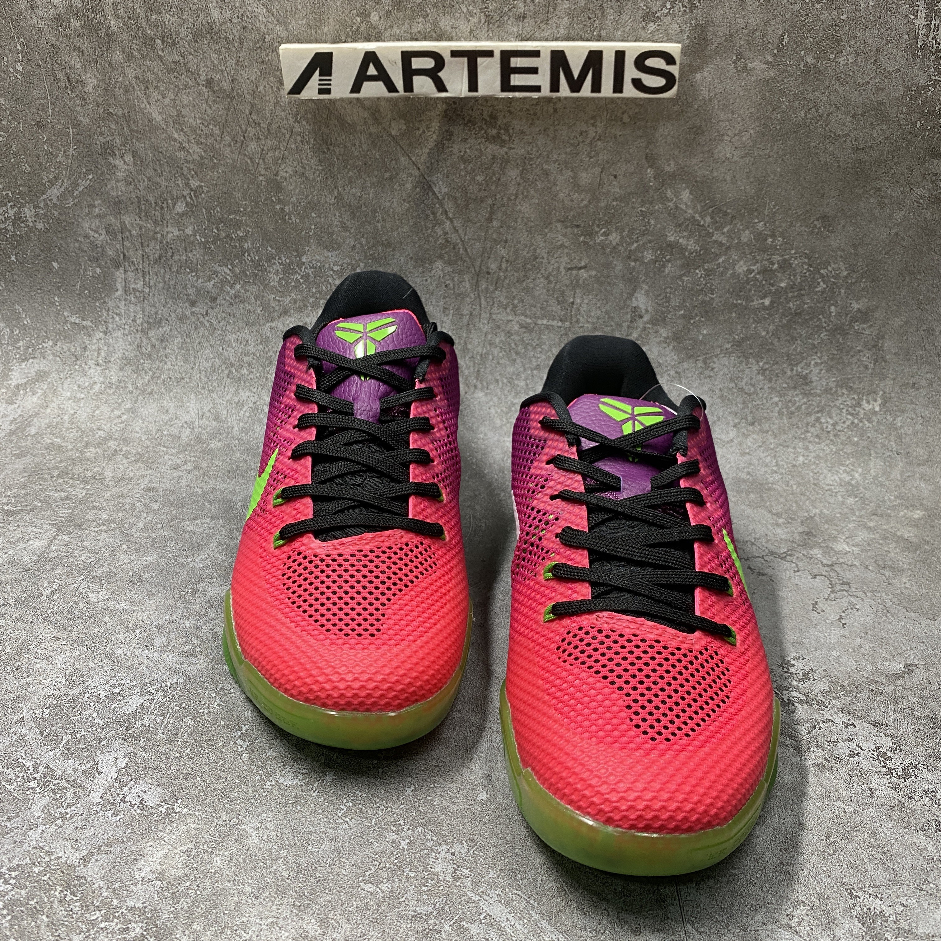 Nike Kobe 11 EM Low Mambacurial