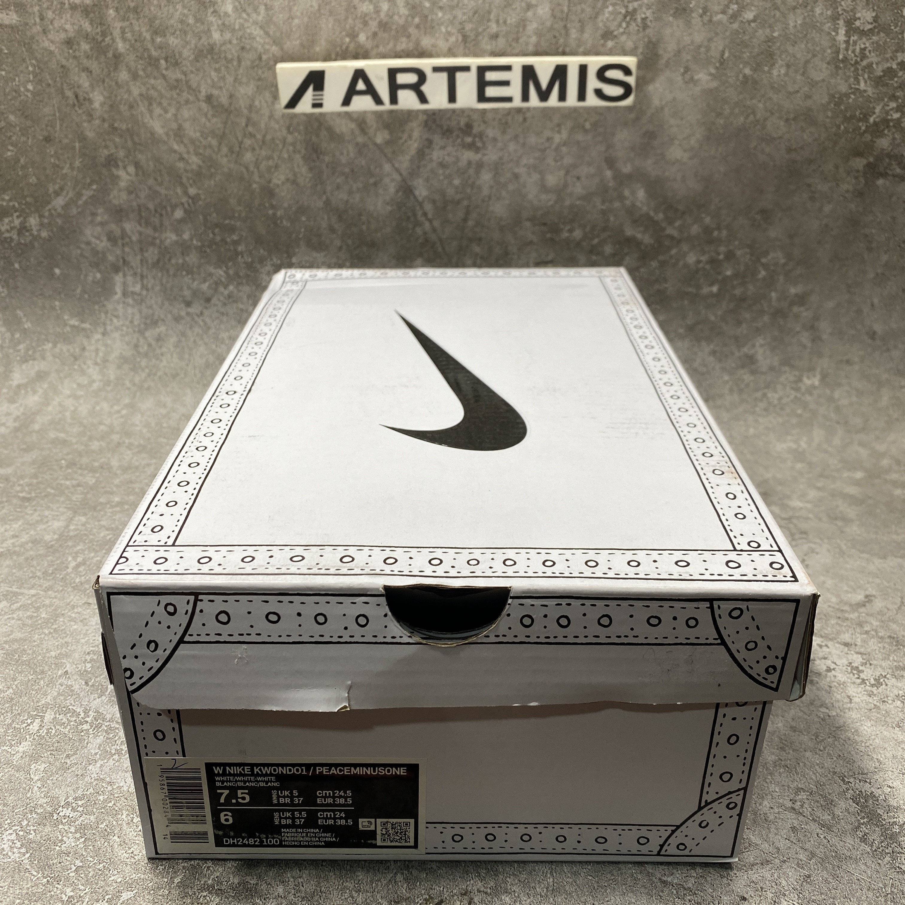Nike Kwondo 1 G-Dragon Peaceminusone Triple White
