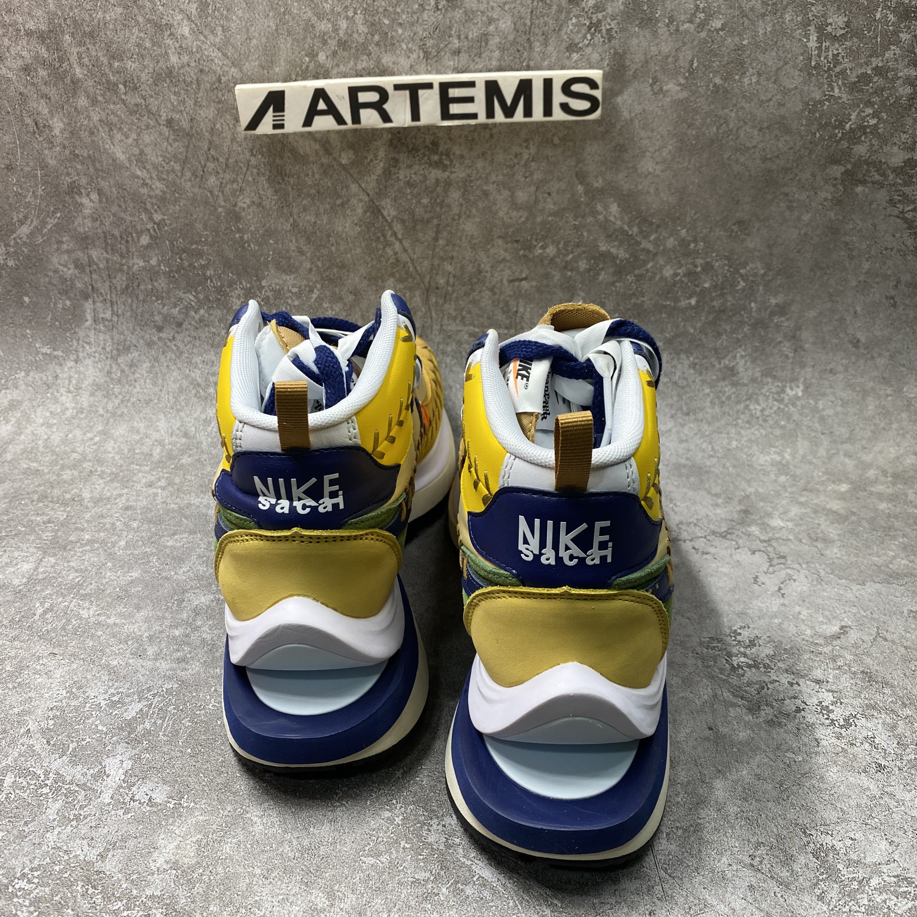 Nike Vaporwaffle sacai Jean Paul Gaultier Sesame Blue