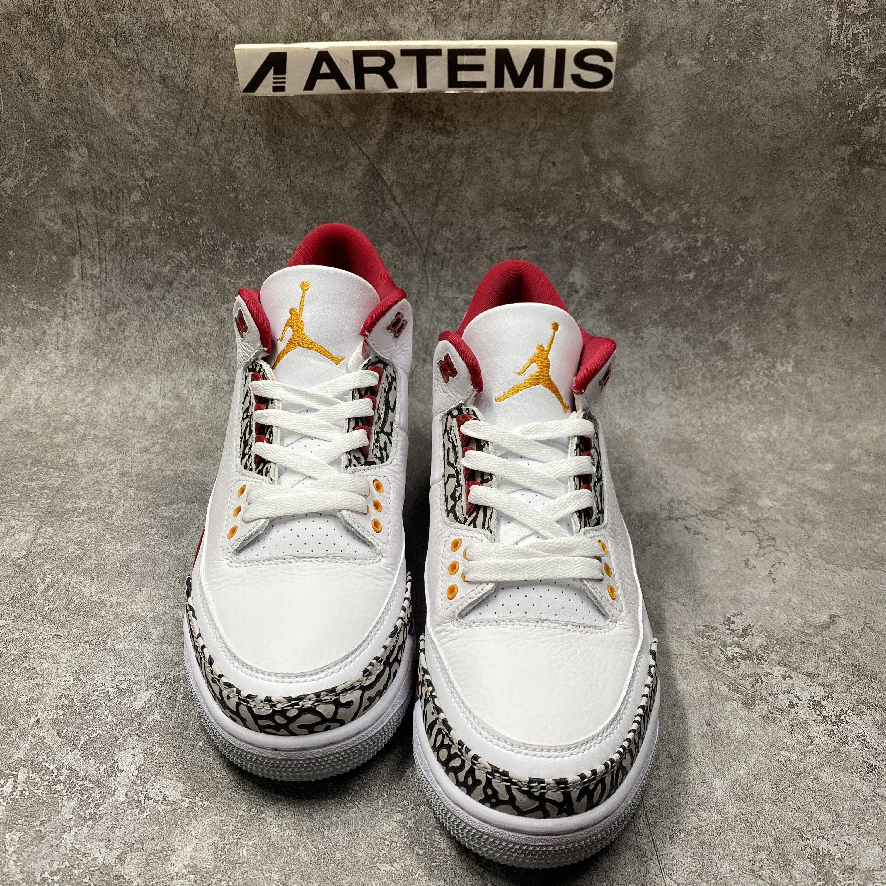 Air Jordan 3 Retro Cardinal Red