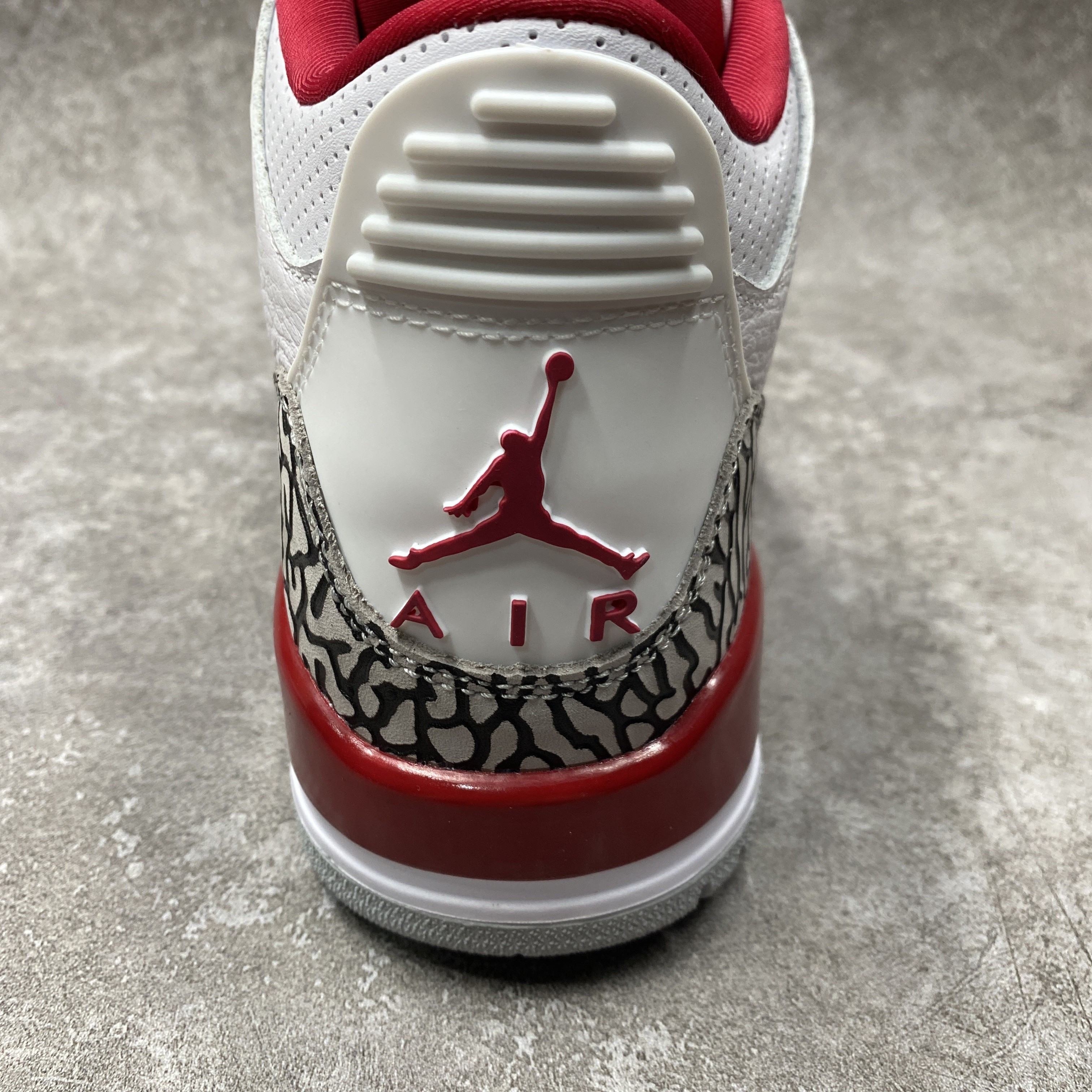 Air Jordan 3 Retro Cardinal Red