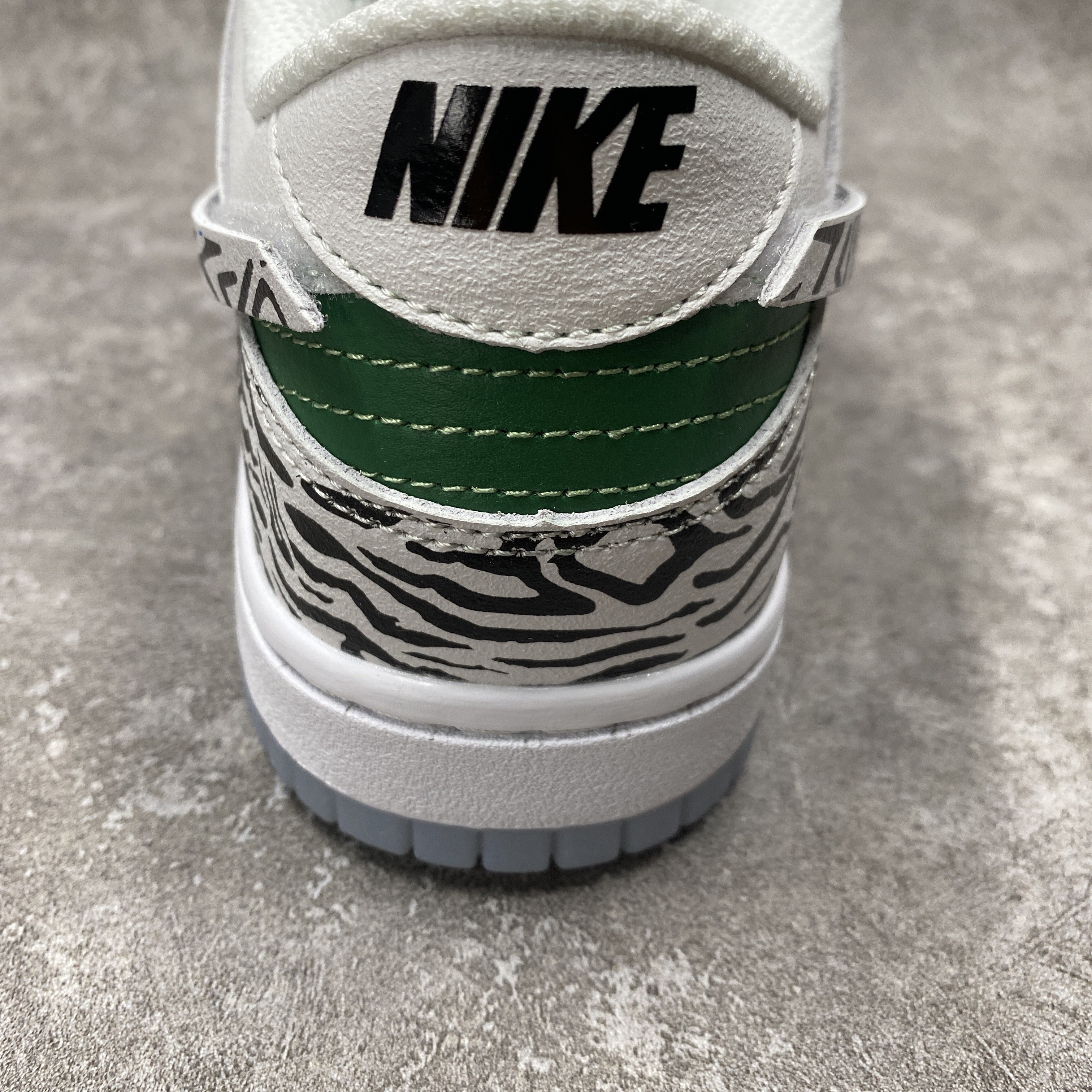 Nike Dunk Low Doernbecher Zoe