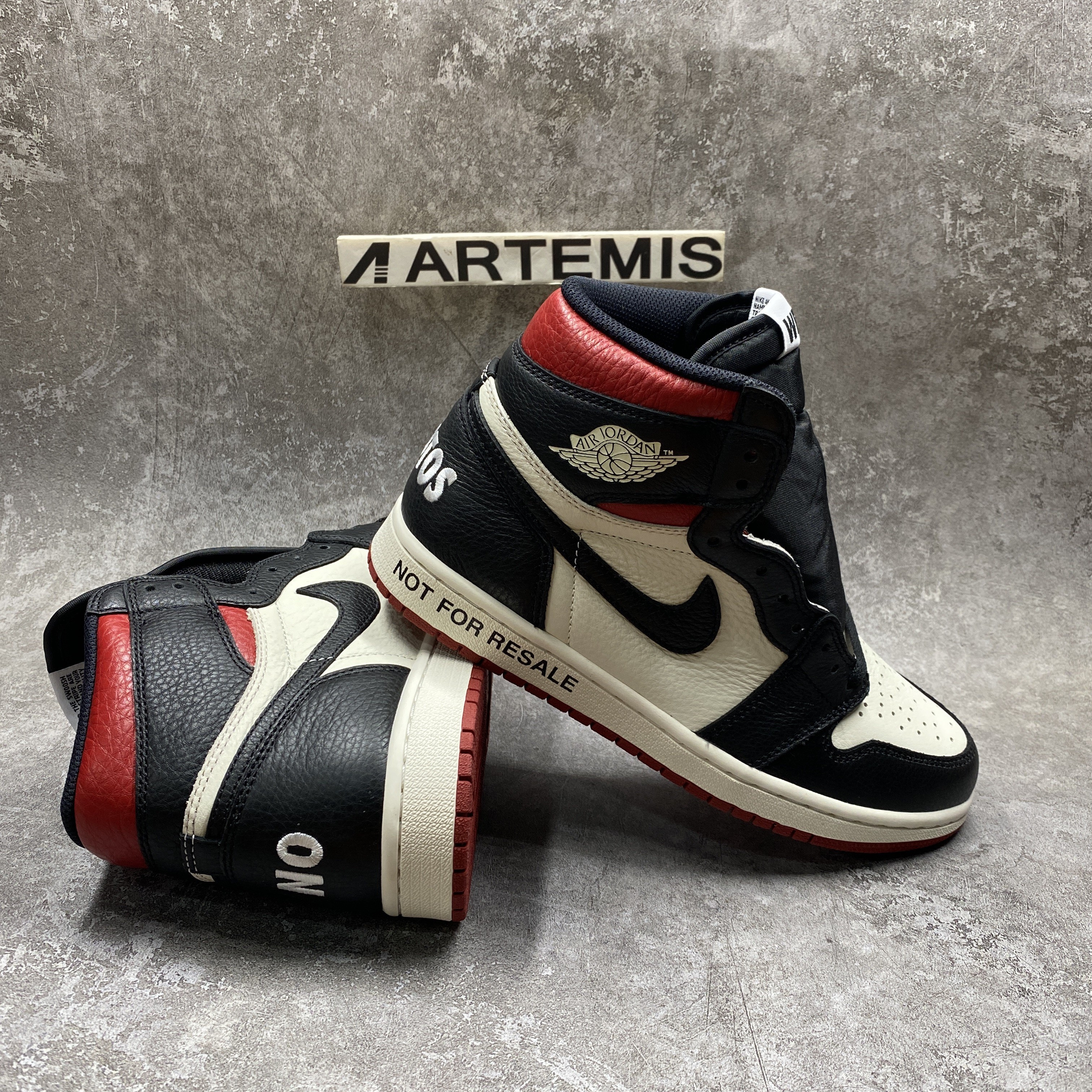 Air Jordan 1 Retro High "Not for Resale" Varsity Red