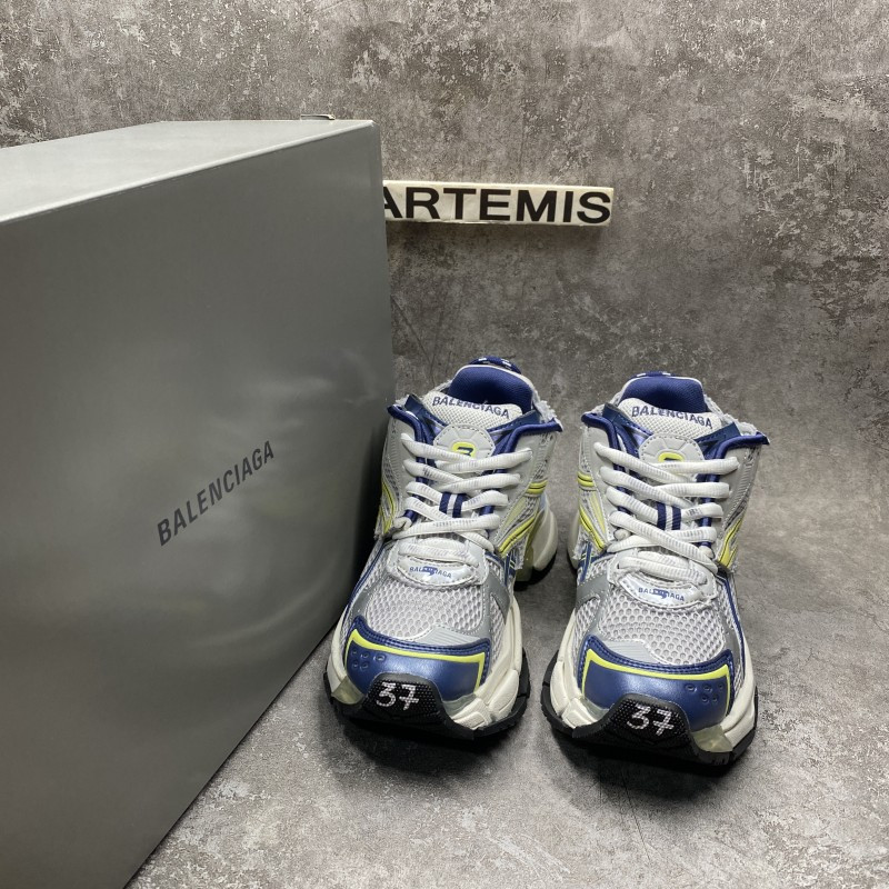 Ba*len*cia*ga panelled chunky-sole sneakers
