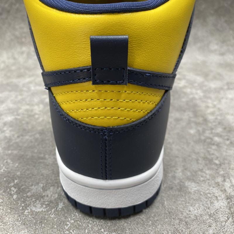 Nike Dunk High Michigan