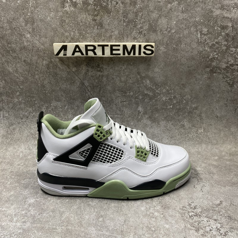 Air Jordan 4 Retro Lucid Green Rasta