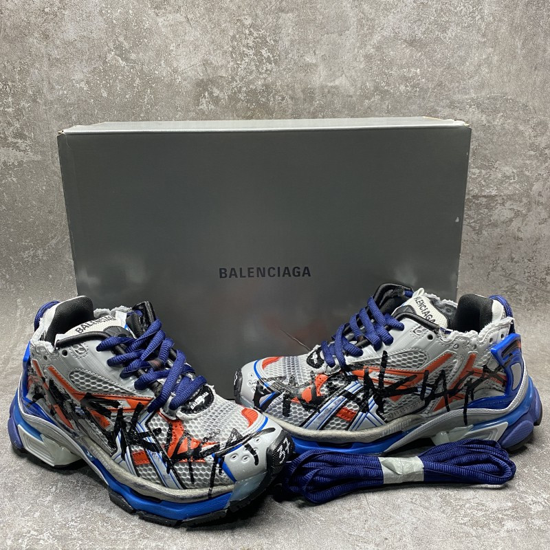 Ba*len*cia*ga graffiti runner sneaker in blue