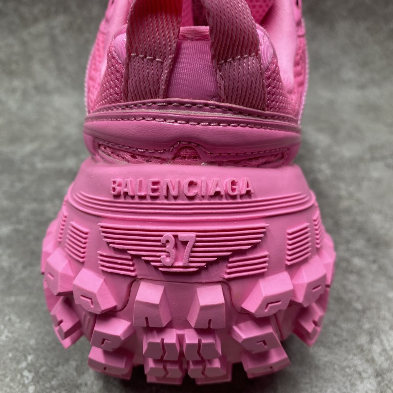 Balenciga Defender Sneakers In Pink
