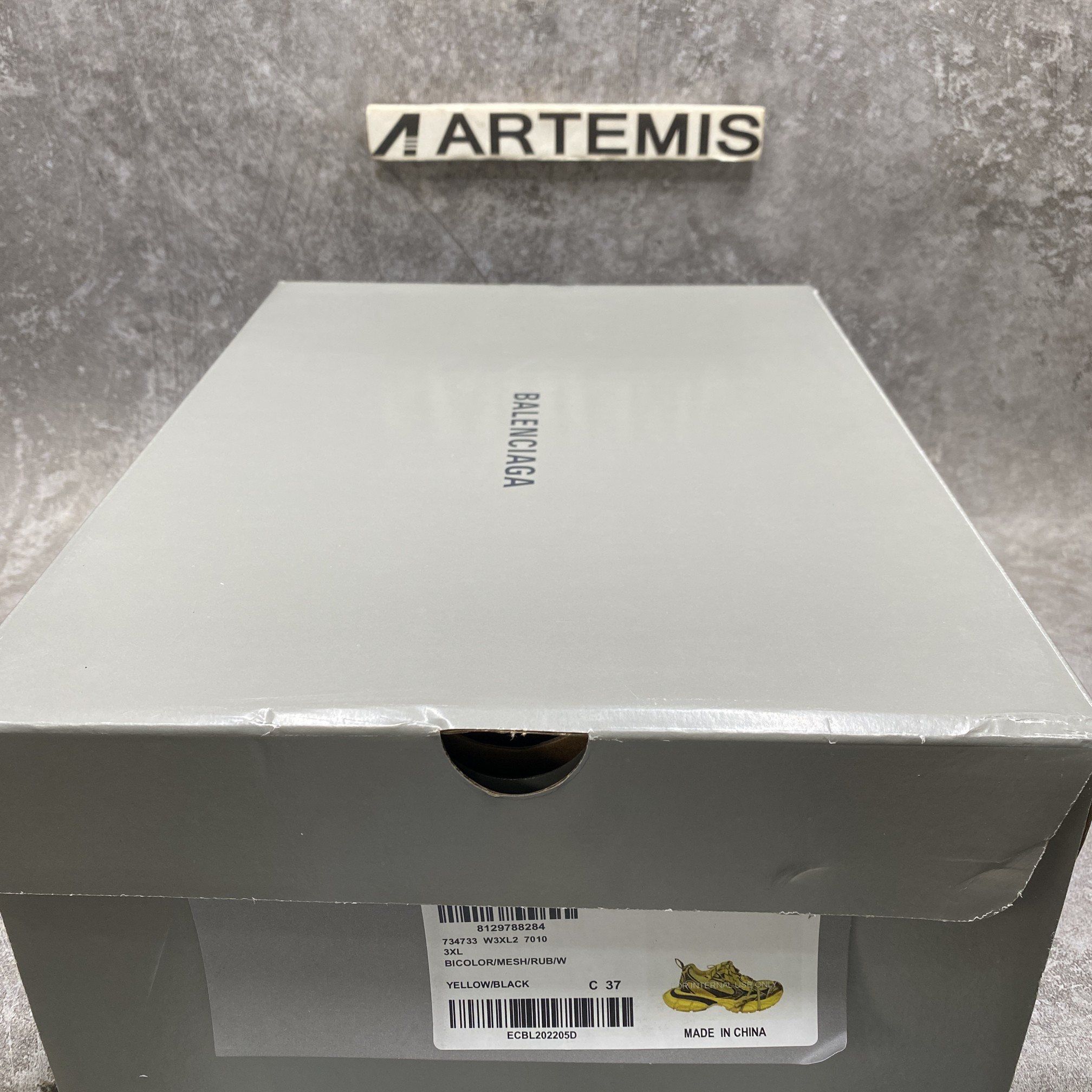 Balenciga 3XL Sneaker Worn Out Yellow Black