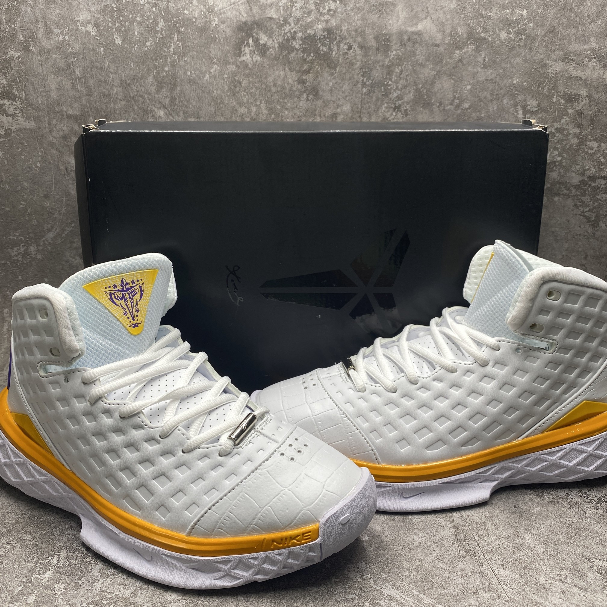Nike Zoom Kobe 3 SL 