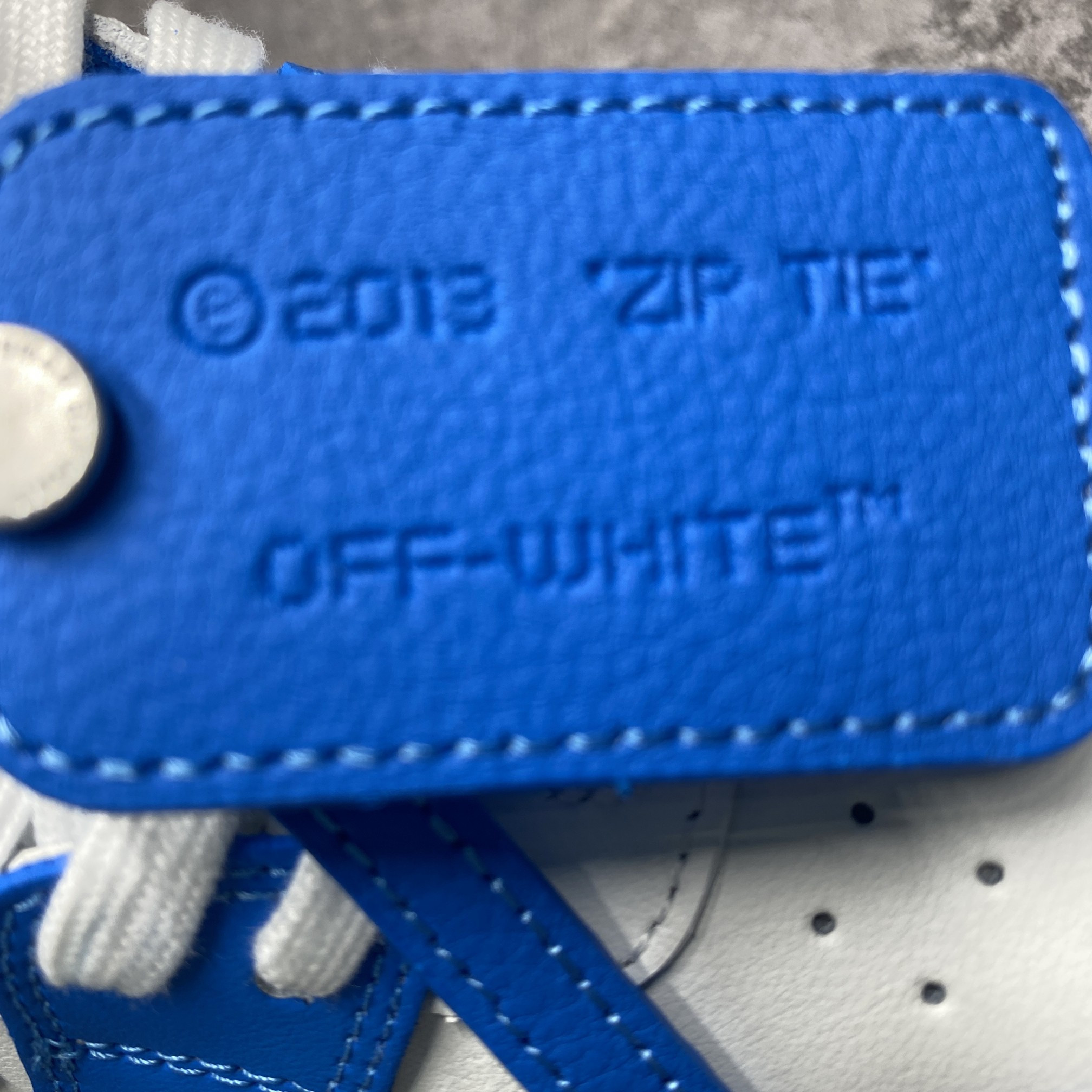 OFF-WHITE Out Of Office OOO Low Tops Blue White