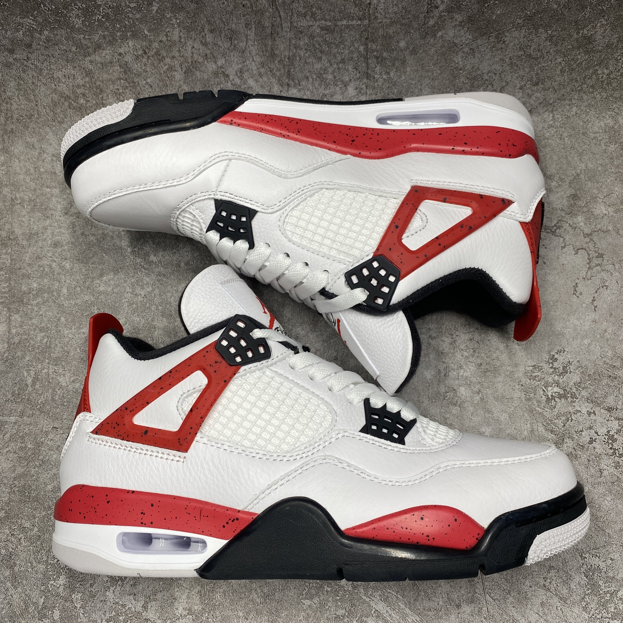Air Jordan 4 Red Cement