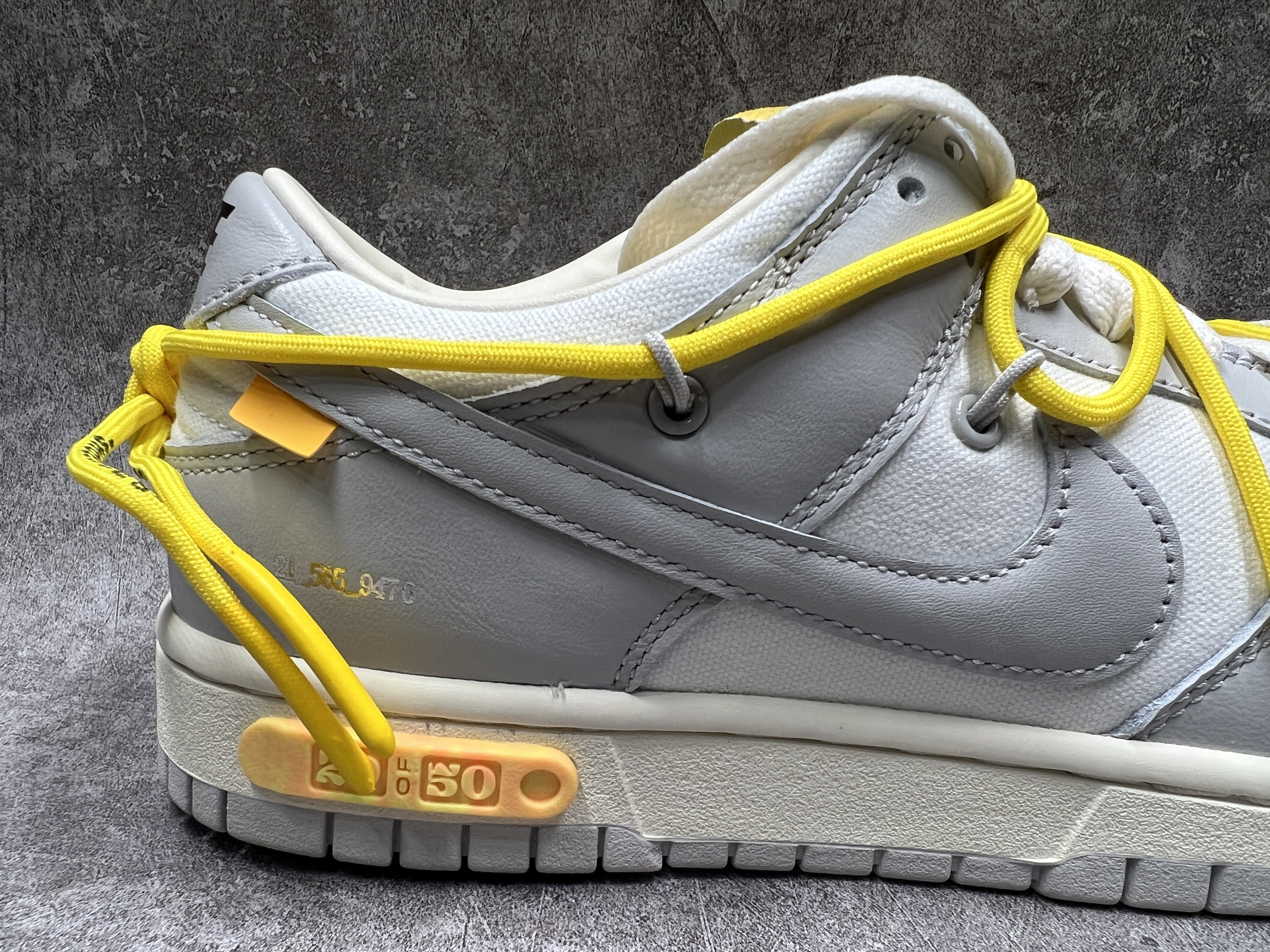 Nike Dunk Low Off-White Lot 29