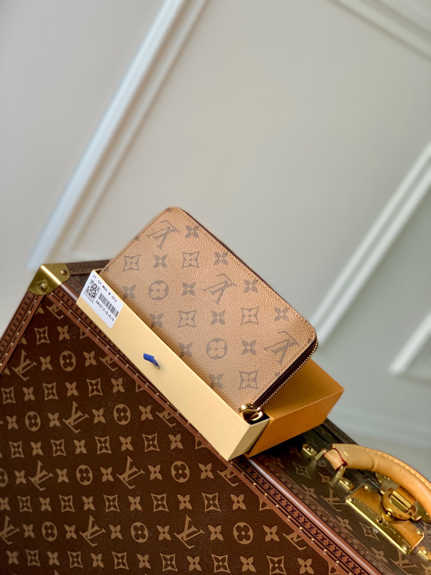 LV Zippy Wallet M82444