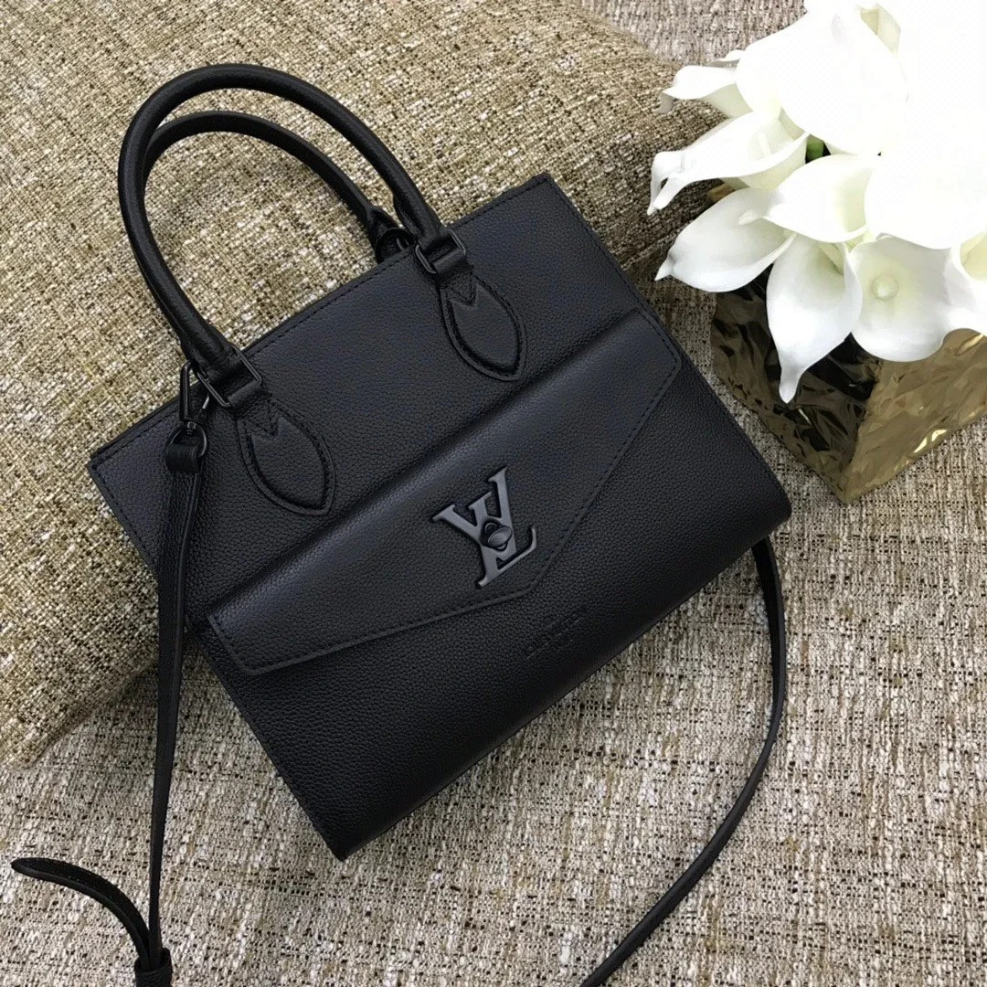 LOCKME TOTE PM M55845
