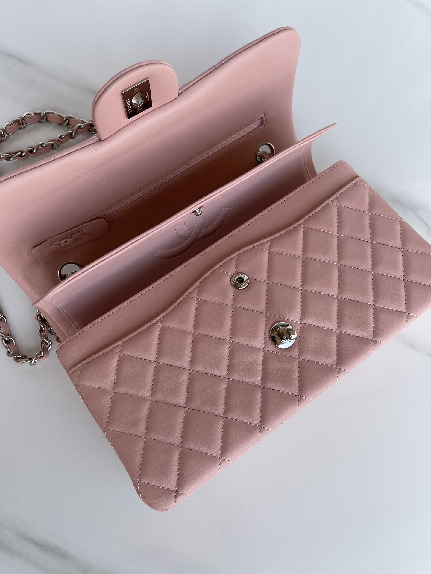 Ch*el classic flap 25cm cf pink silver 6 × 9.9 × 2.5 in