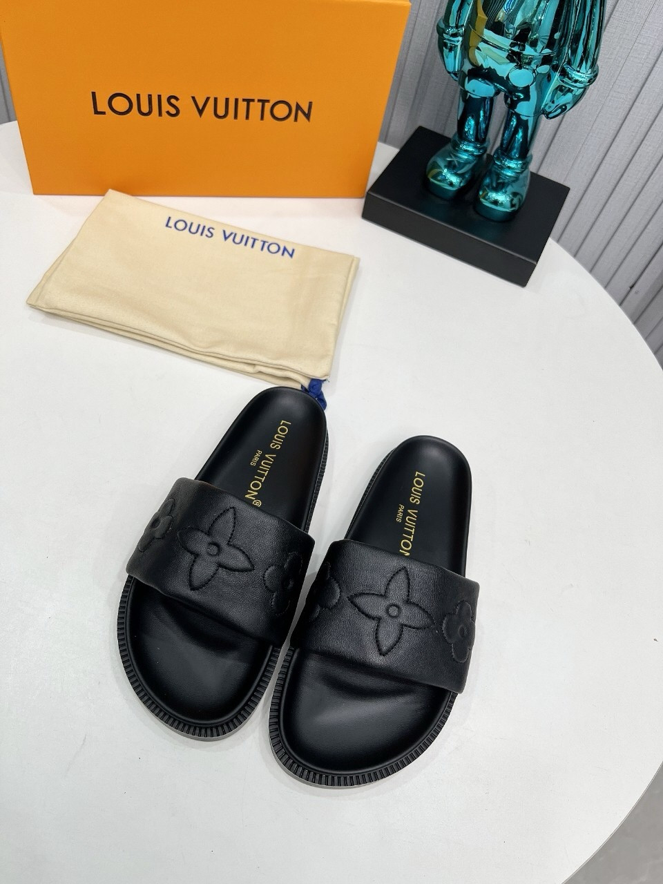 UA LV Shore Flat Comfort Mule