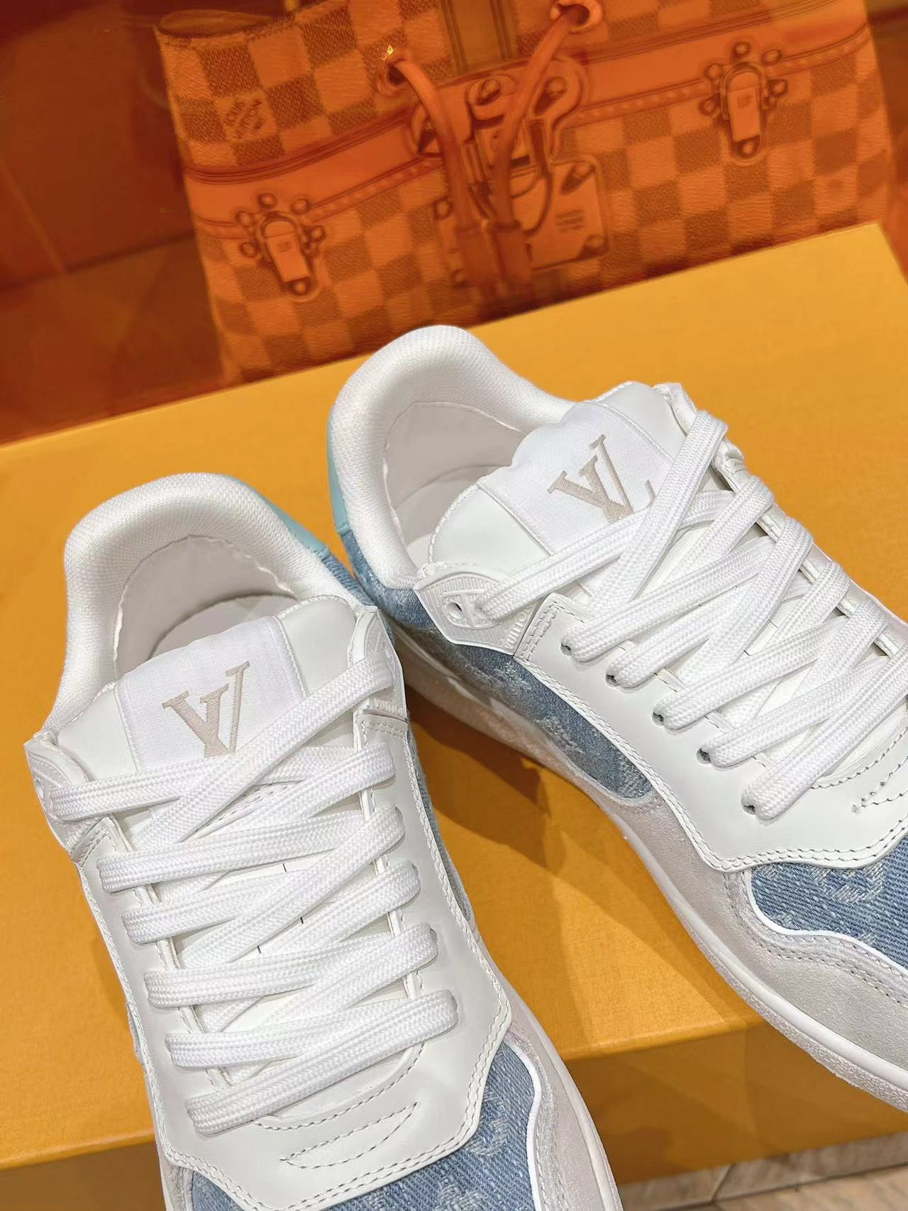 UA LV Stadium Sneaker
