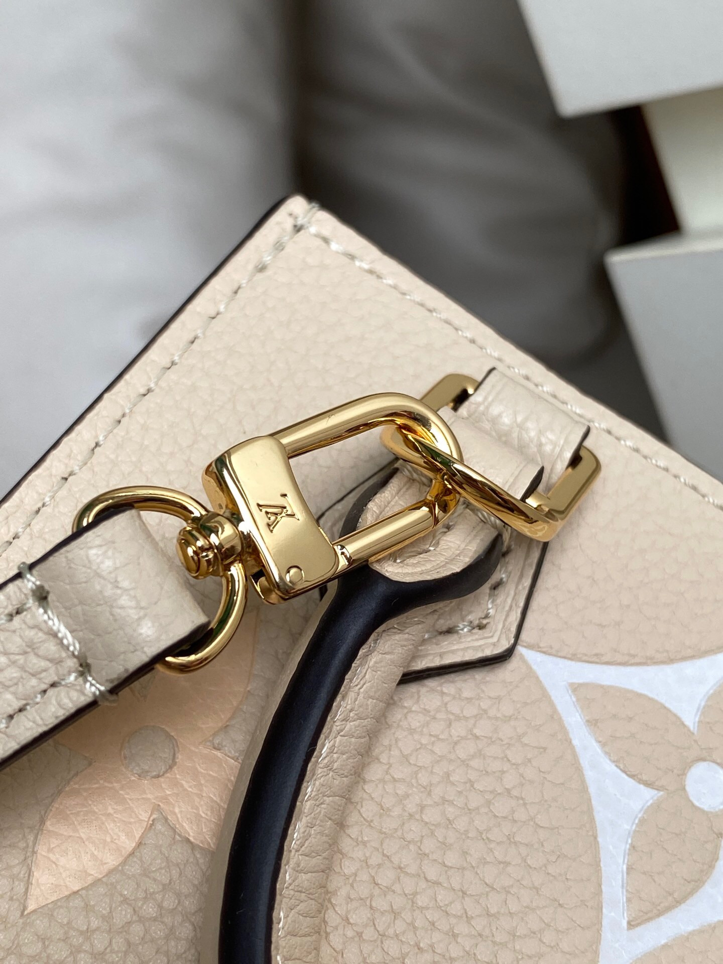 PETIT SAC PLAT M80449