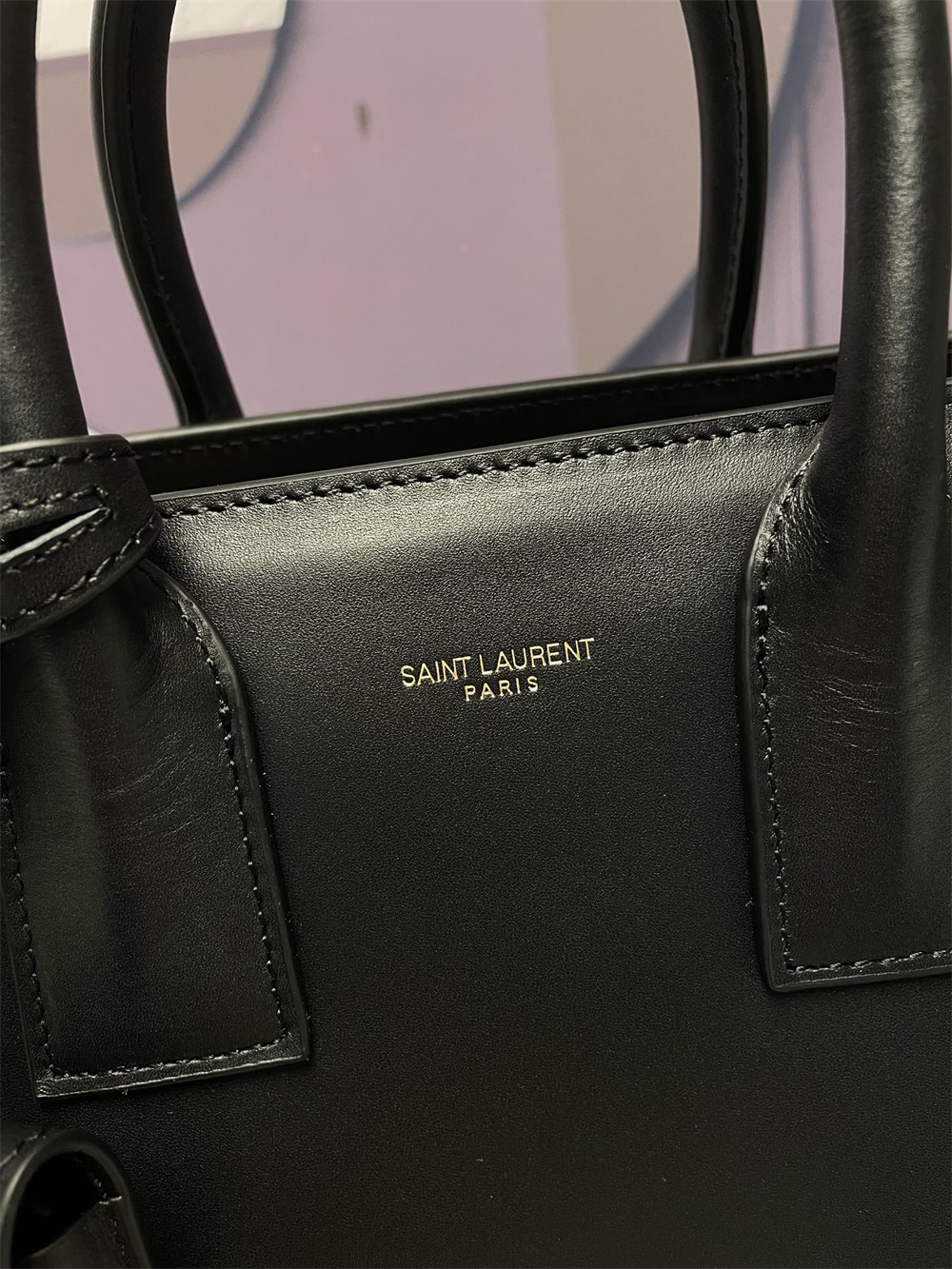 Y*L sac de jour baby in shiny leather black