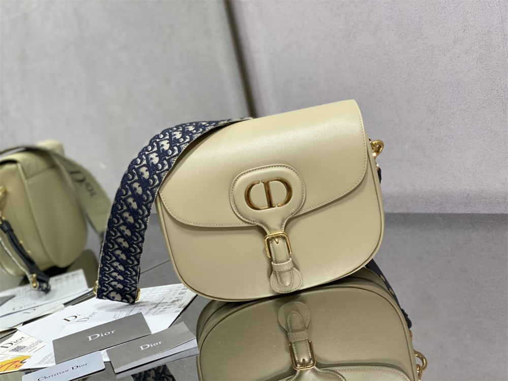 large D*or bobby bag light green box calfskin