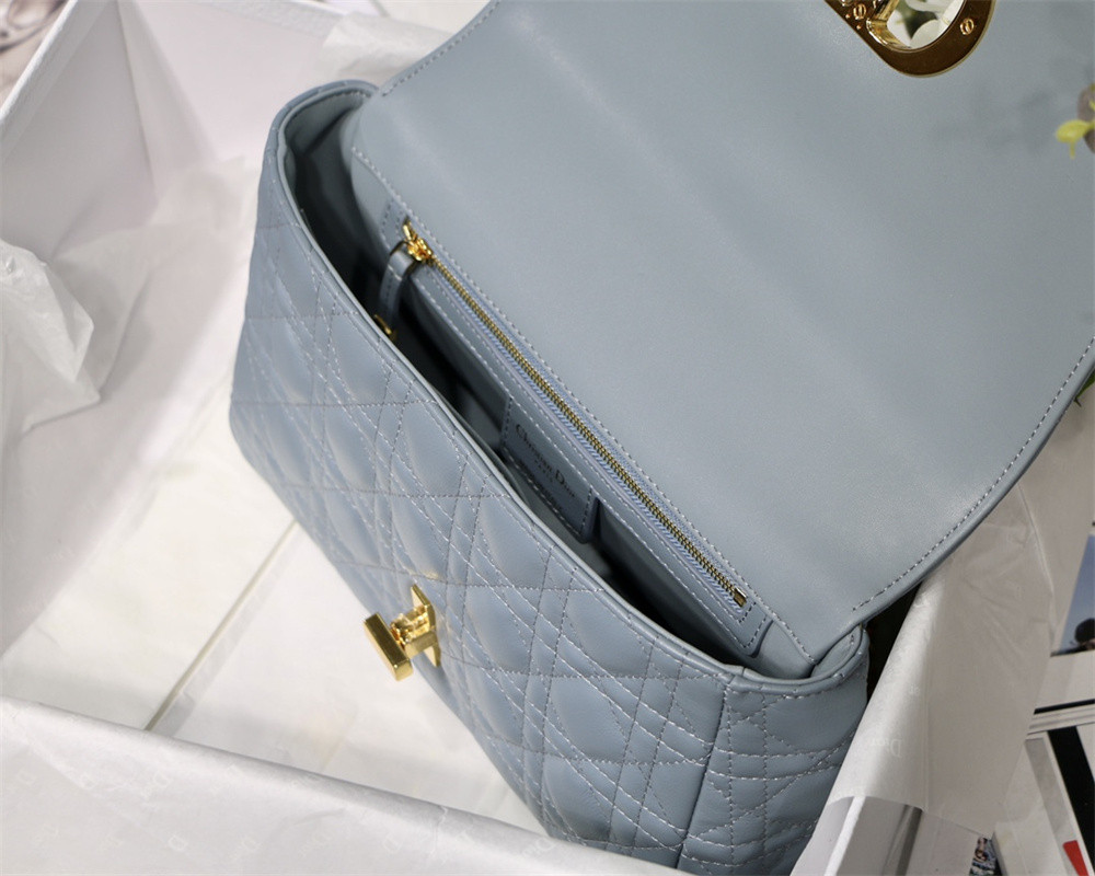 medium d*or caro bag cloud blue S*pple cannage calfskin 25.5 x 15.5 x 8 cm