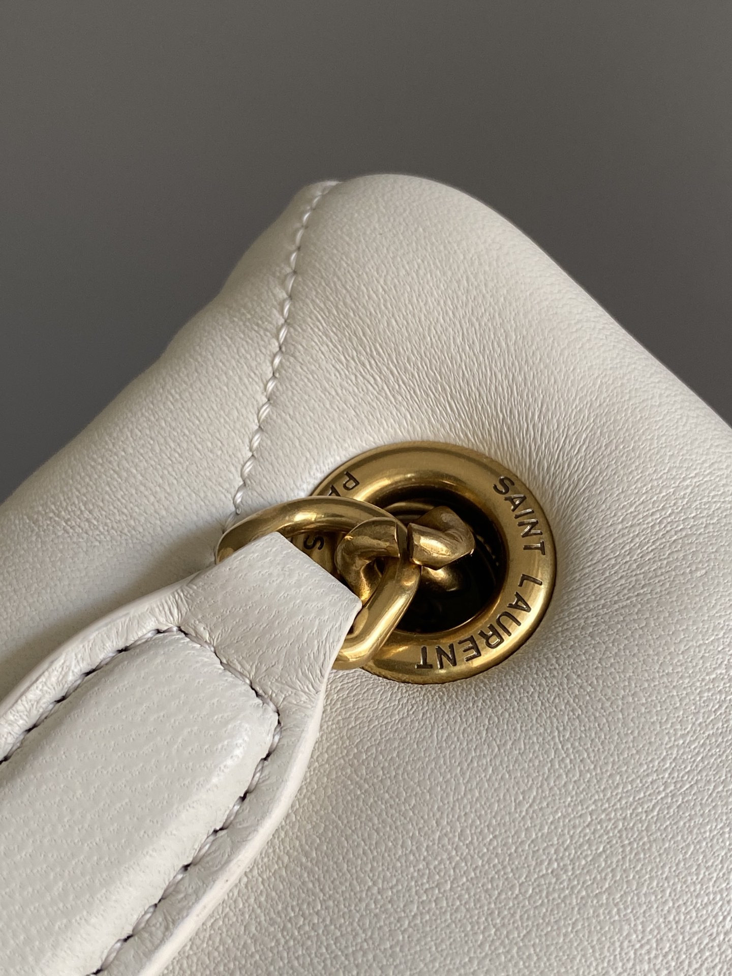 Y*L puffer medium in nappa leather white 13.7 x 9 x 5.3 inches