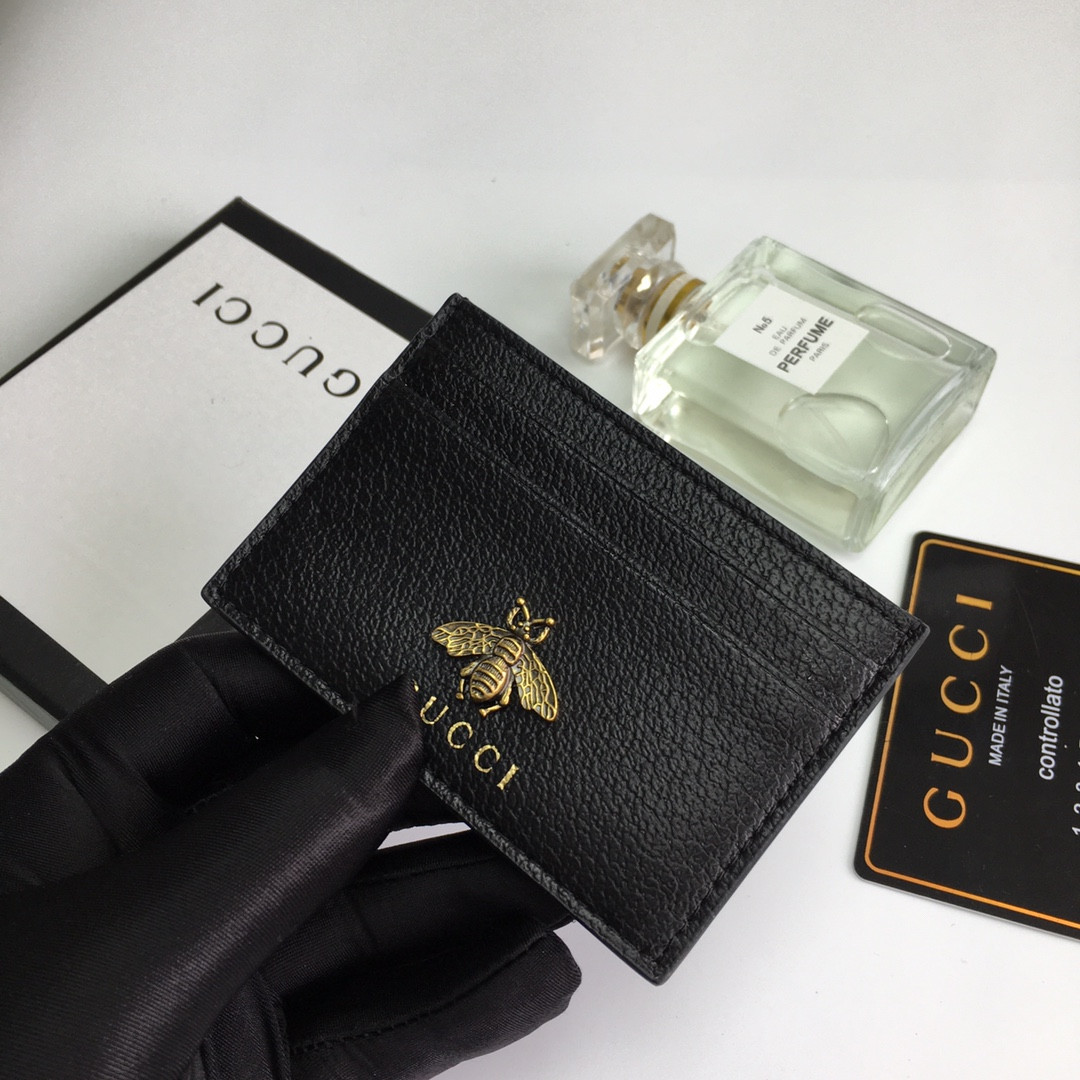 G*u*i gg  card case wallet