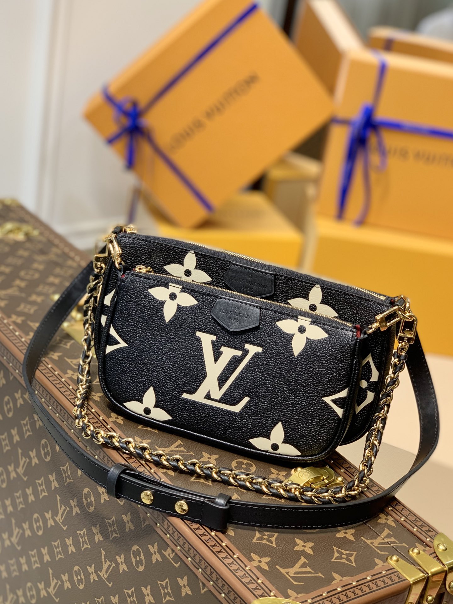 l0*is V*t0n m45777 multi pochette accessoires 9.4 x 5.3 x 1.6 inches