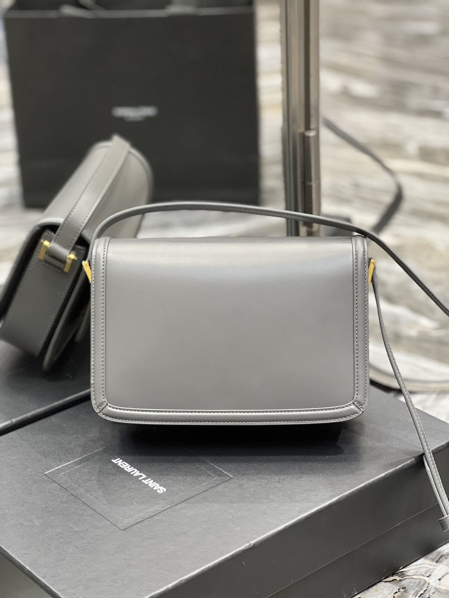 y*l solferino medium satchel in box Sa**t Lau*nt light gray 9.1 x 6.3 x 2.4 inches