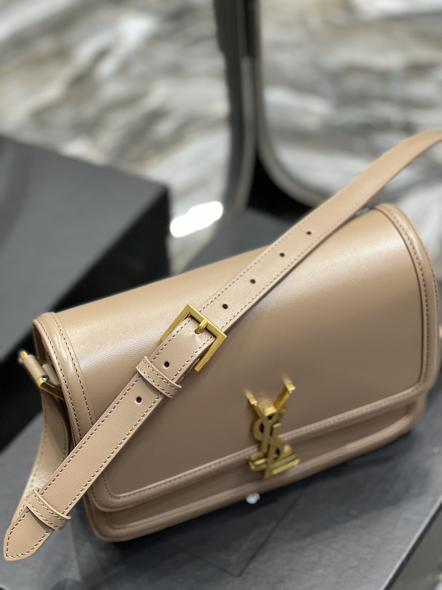 y*l solferino medium satchel in box Sa**t Lau*nt pink 9.1 x 6.3 x 2.4 inches
