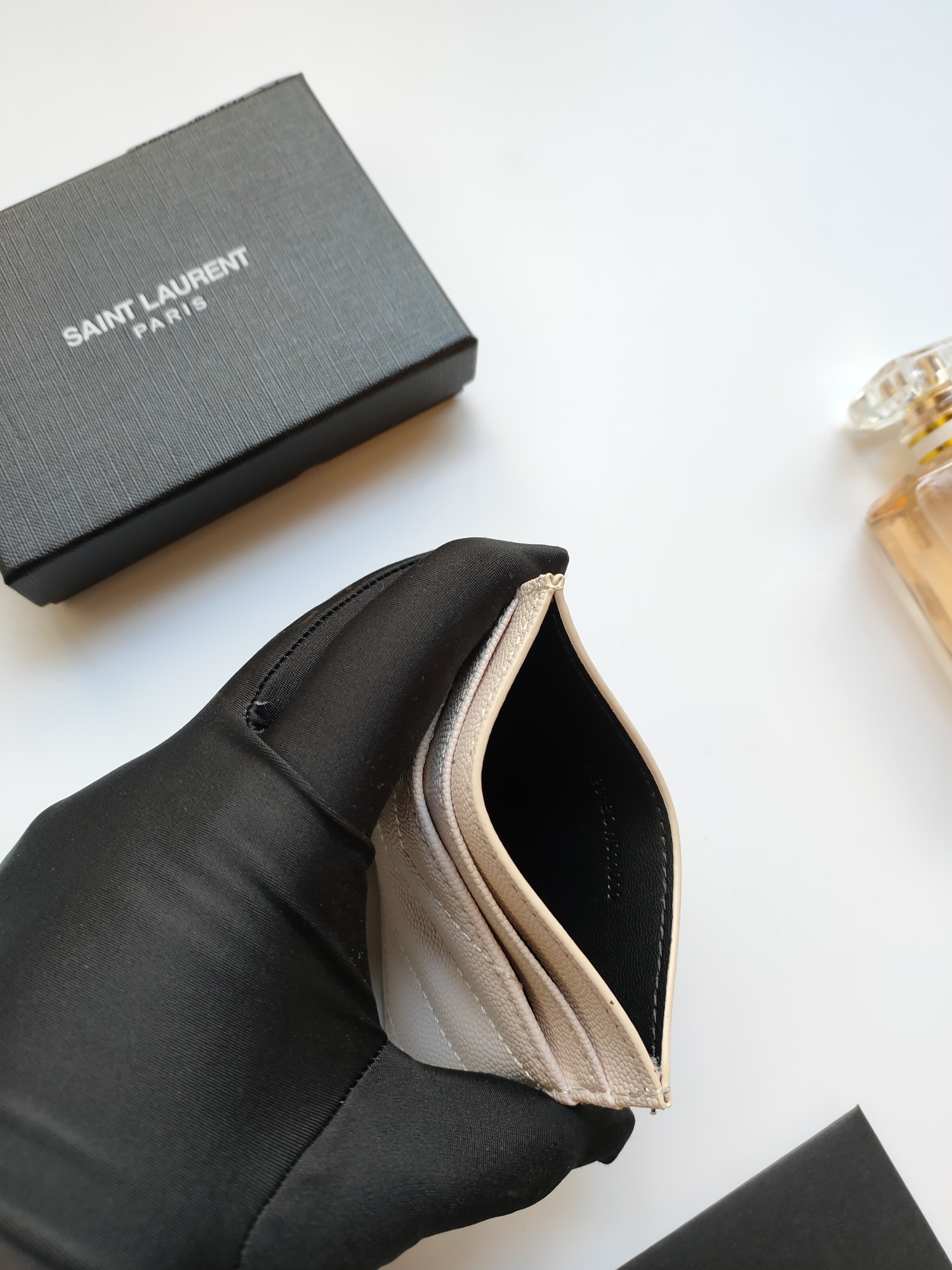 Y*L card holder 10.5×7.5×0.5cm
