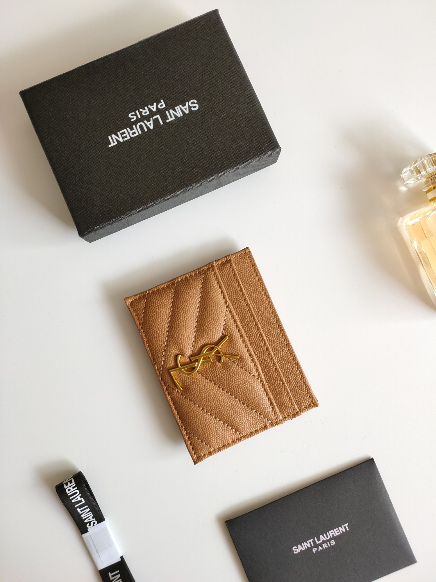 Y*L card holder 10.5×7.5×0.5cm