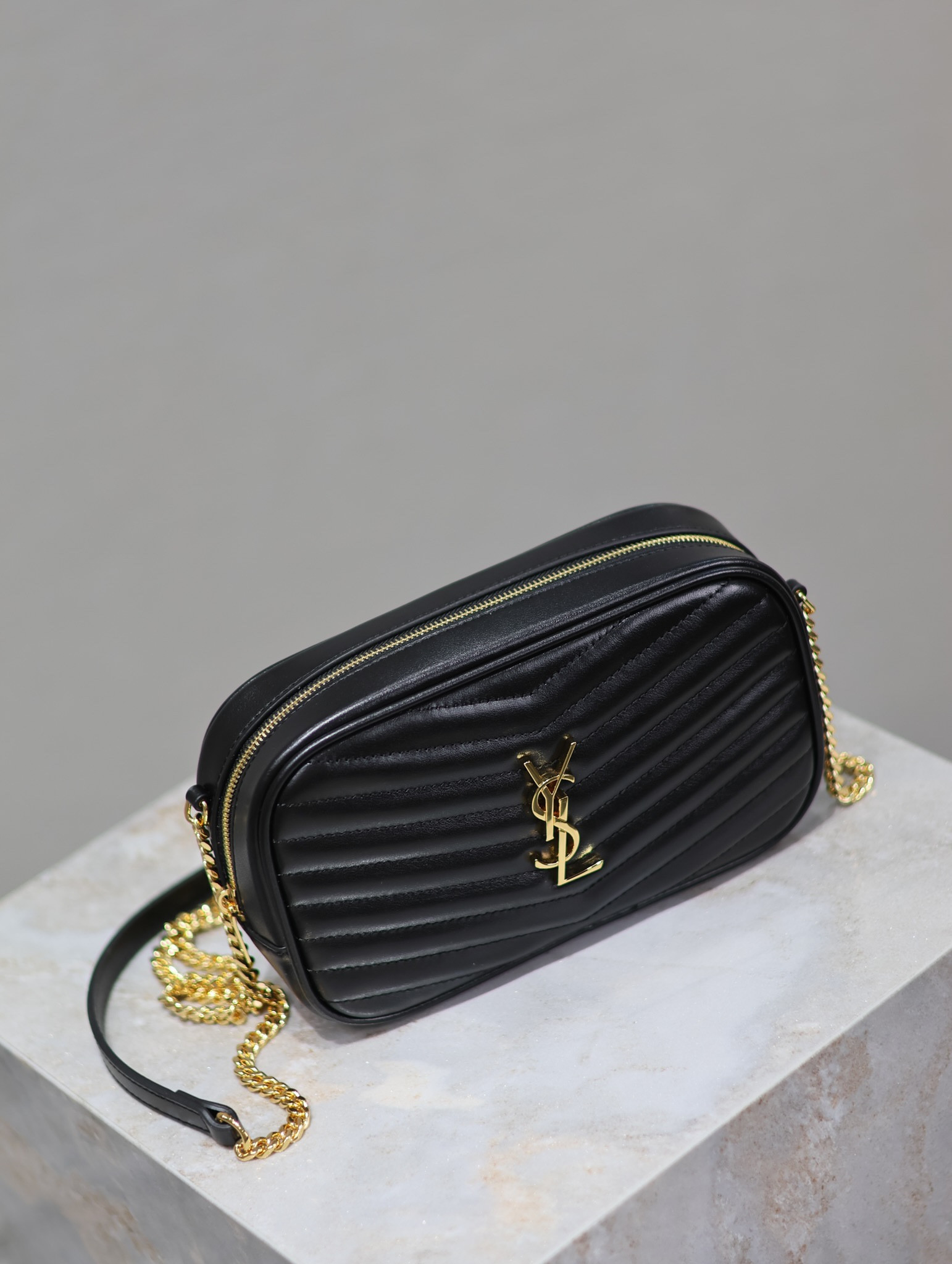 Y*L mini lou in quilted leather 7.5 x 4.1 x 2 inches