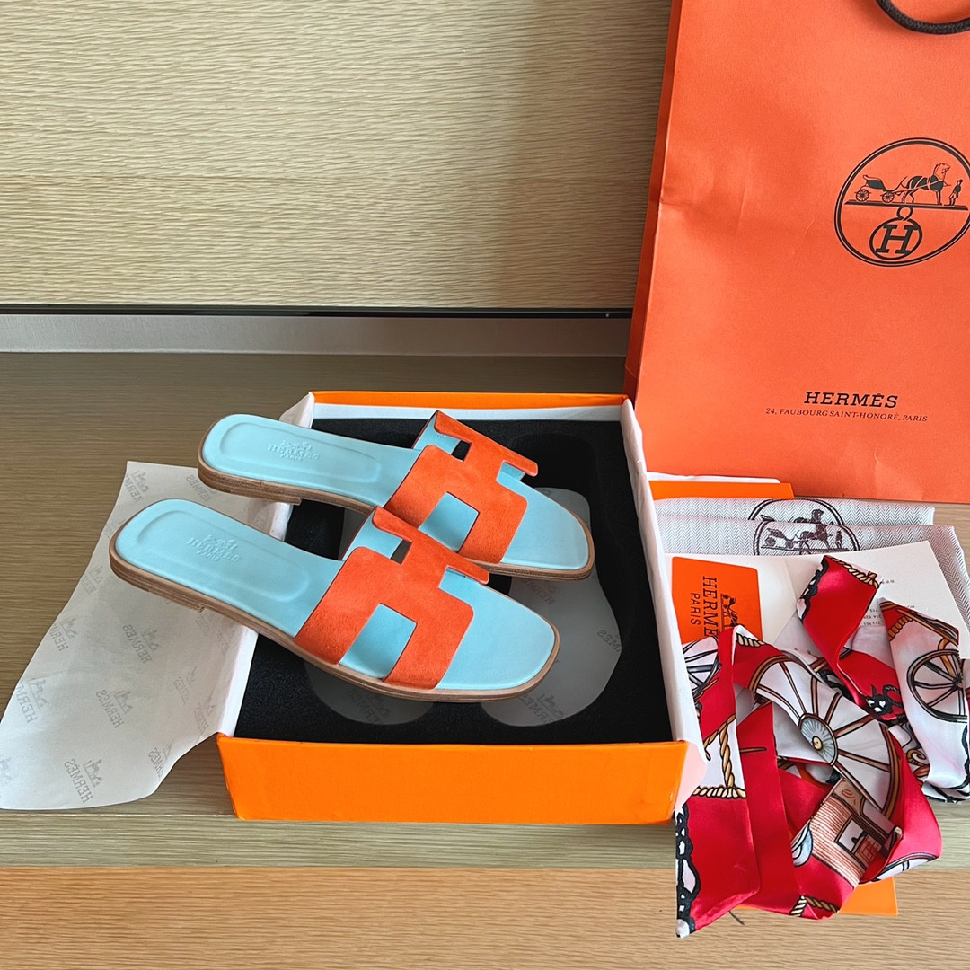 ua H**me5 oran sandal
