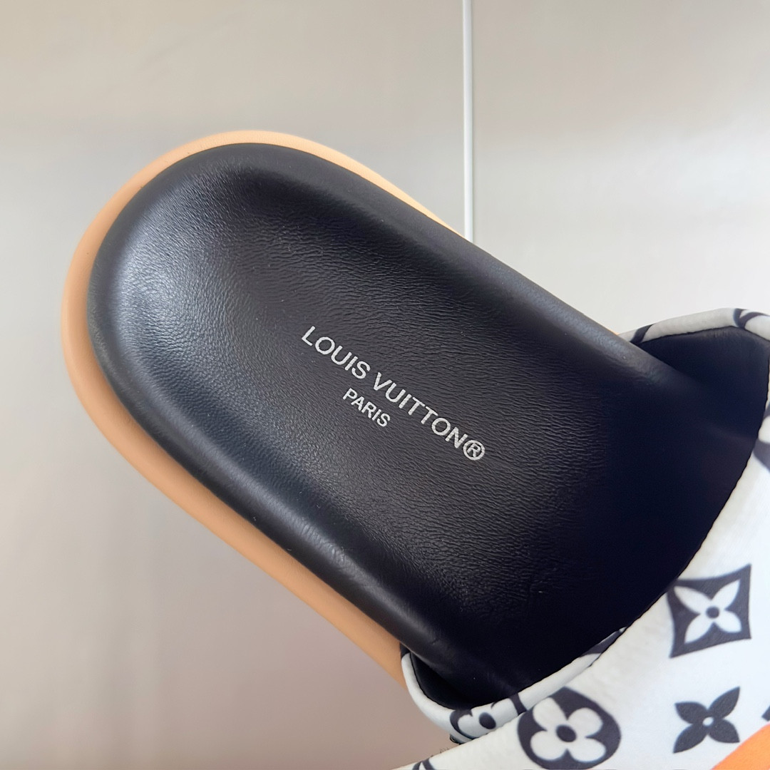 LV Pool Pillow Flat Comfort Mule