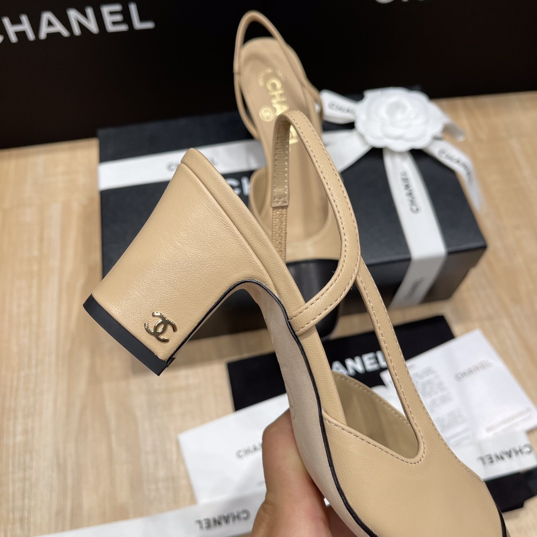 ua Ch*el slingbacks