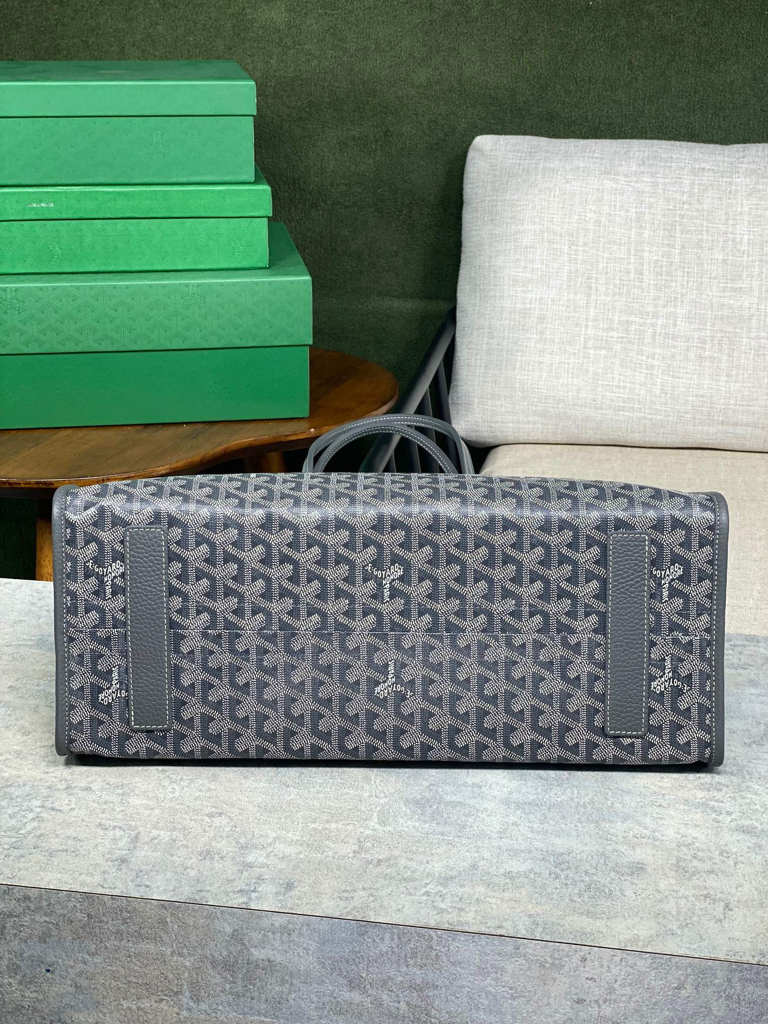 Go*ard chic du chien 41x30x16.5cm