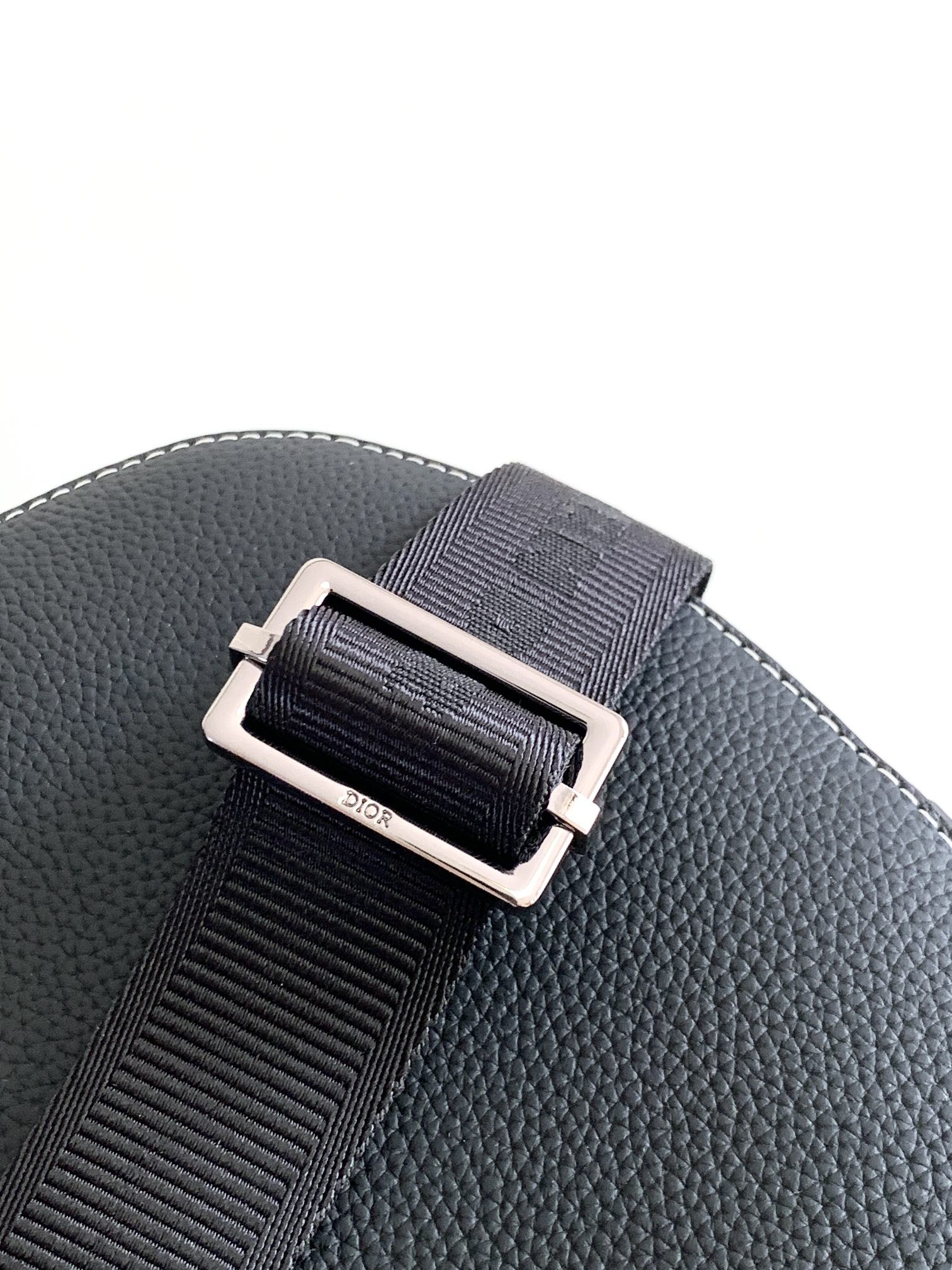 D*or saddle messenger bag 24 x 16.5 x 5.5 cm