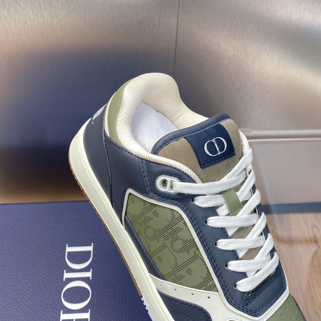 ua D*or b27 sneaker