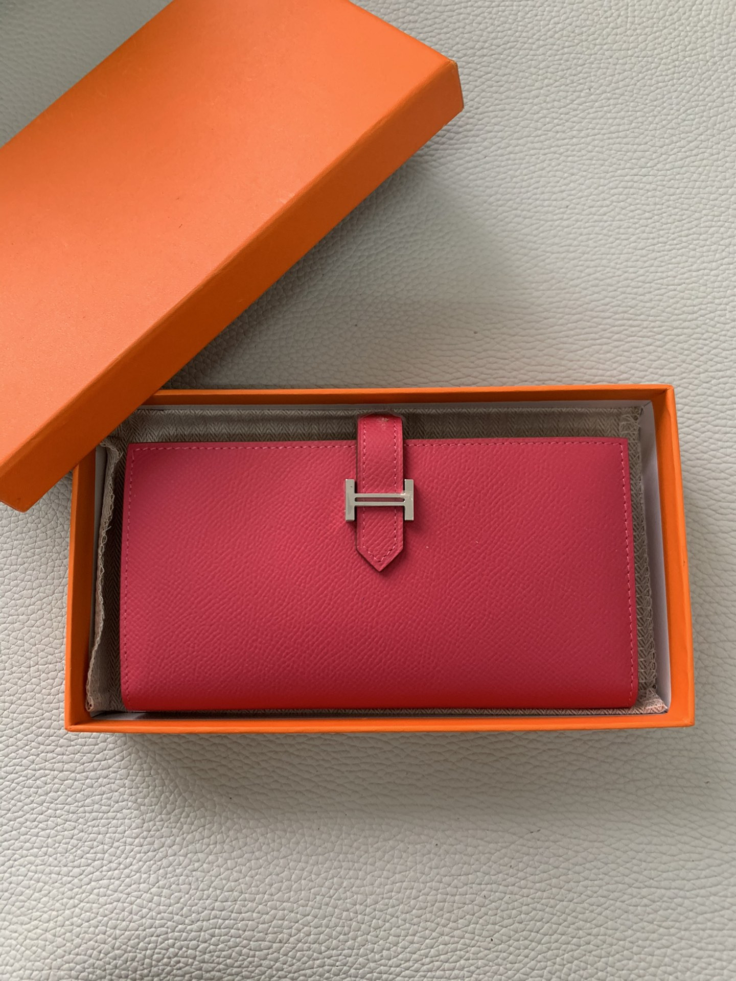 H**me5 long wallet 17.5x9.5cm