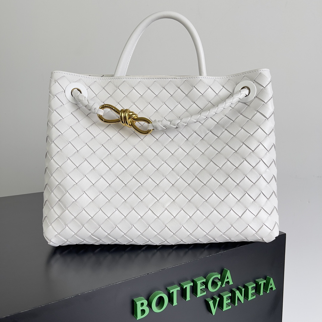 bo*te*ga Ve*ne*ta medium andiamo 32x25x11cm