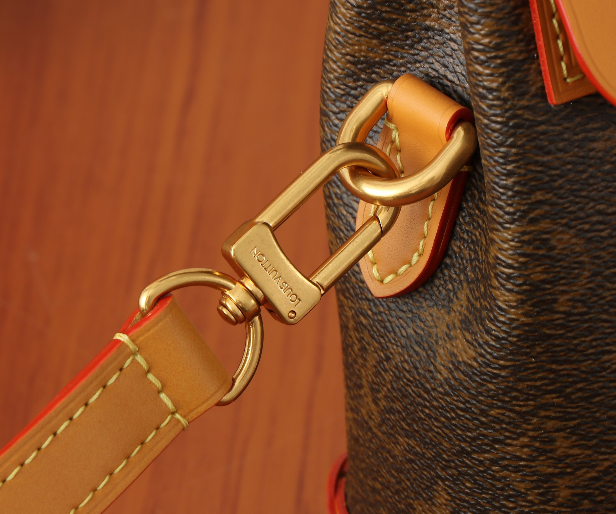 LV Steamer 15 Marque Déposée M11630 16.5x20x8.5CM