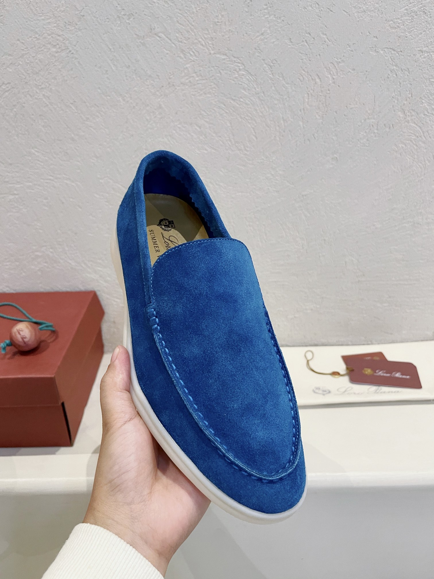 ua L**o p*ana summer walk loafers