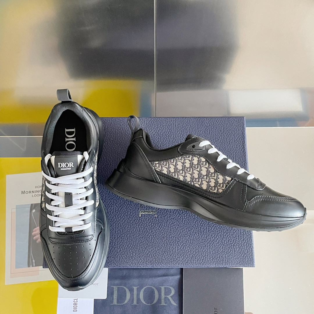 ua D*or b25 runner sneaker