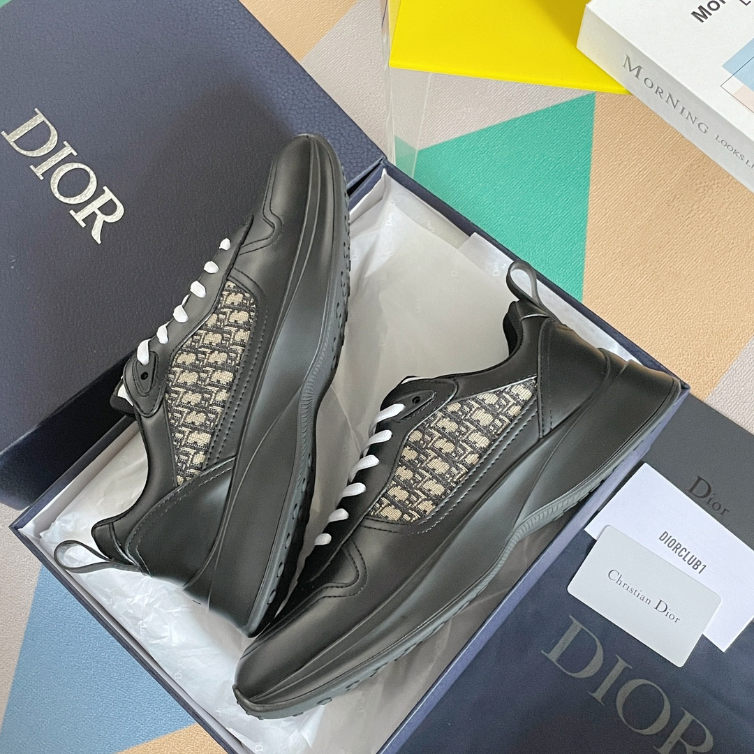 ua D*or b25 runner sneaker