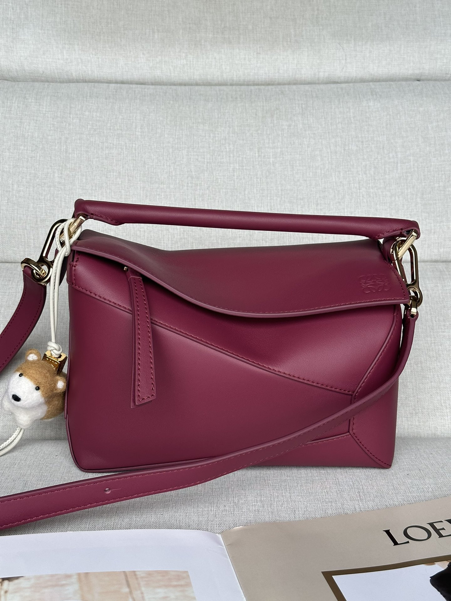 L0ew* small puzzle bag in classic calfskin 24x10.5x16.5cm