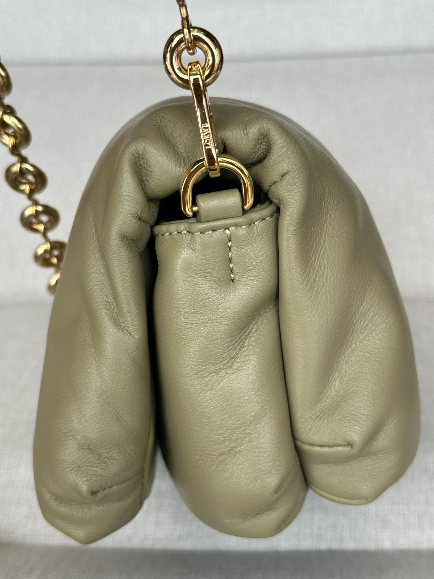L0ew* mini puffer goya bag in shiny nappa lambskin 20x13x6cm