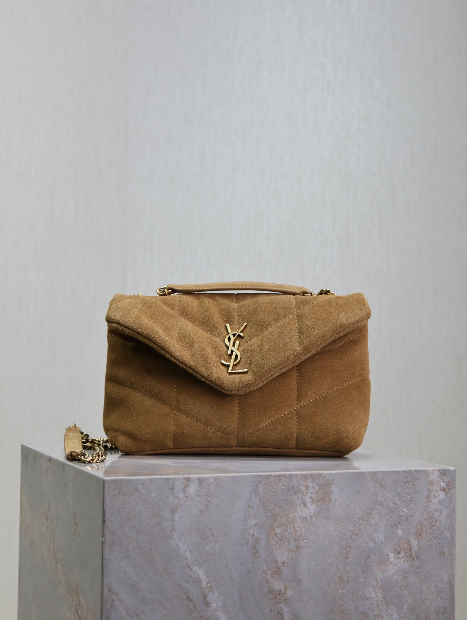 Y*L loulou mini puffer (suede)  23×15.5×8.5cm
