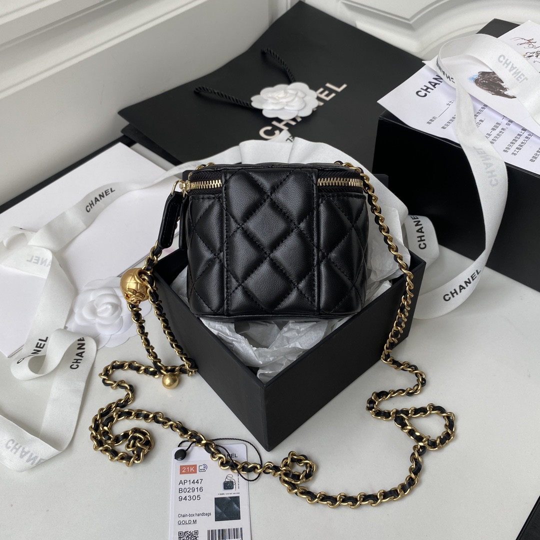 Ch*el mini box bag